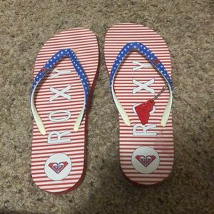 Roxy flip flops